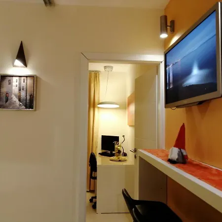 Contactless Self Check-In Mini Apartment And Terrace *