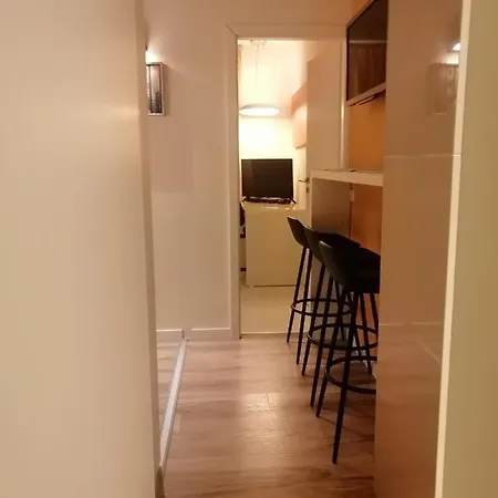 Contactless Self Check-In Mini Apartment And Terrace